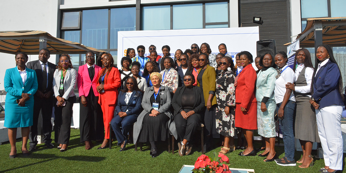 Les membres du PROWAS Malawi posent pour la postérité